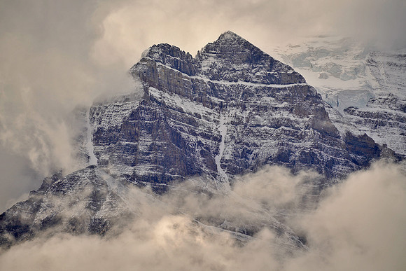 Moraine Lake area 2