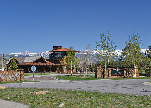 Clubhouse 1