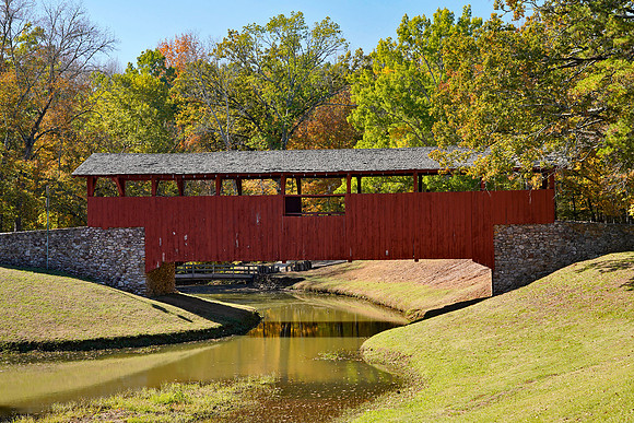 Burns Park covered bridge
