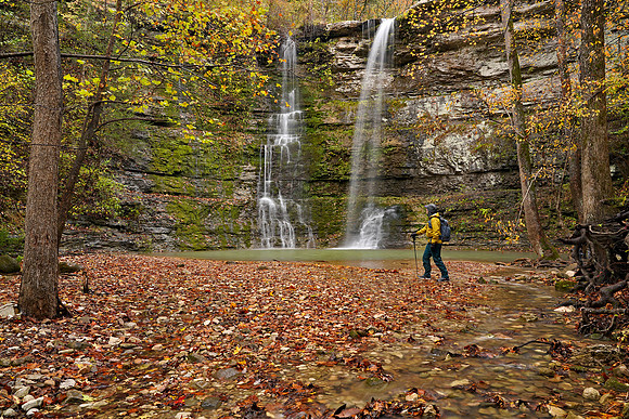 Twin Falls hiker