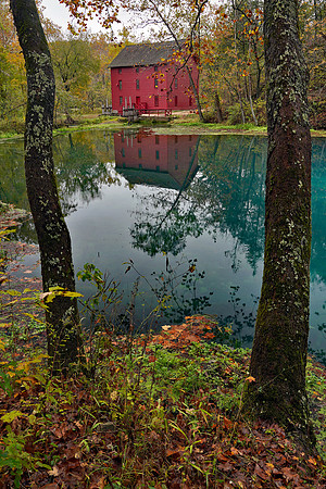 Alley Spring and Mill 1