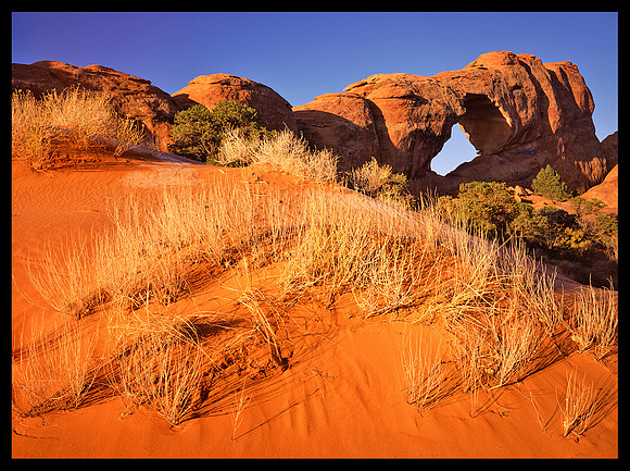 Arches N.P. - Skyline Arch (P104)