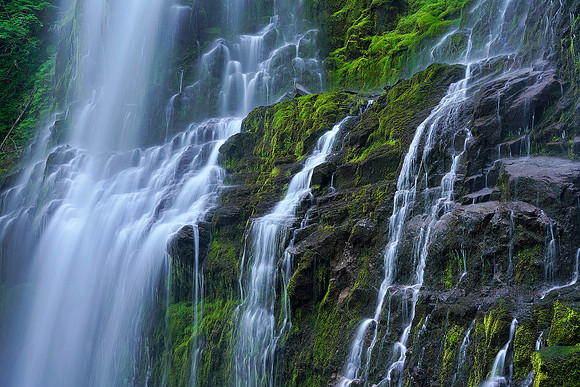 Proxy Falls 3