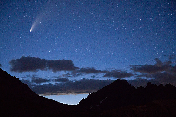 Comet Neowise and Mount Sneffels 1