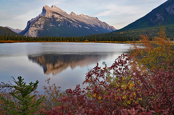 Mt Rundle and Vermillion Lakes 2