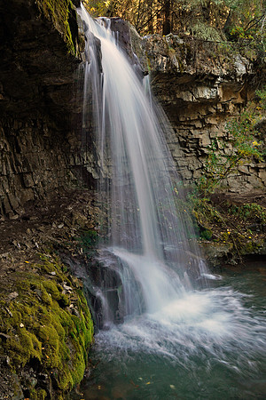 Canada, Kananaskis waterfall 3